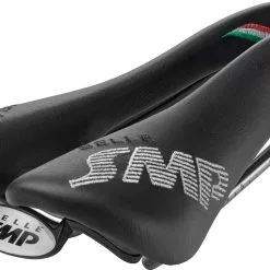 Selle SMP Zadel Kryt 3mm Zwart L 245mm X B 132mm - ZSTKRYT3-NE